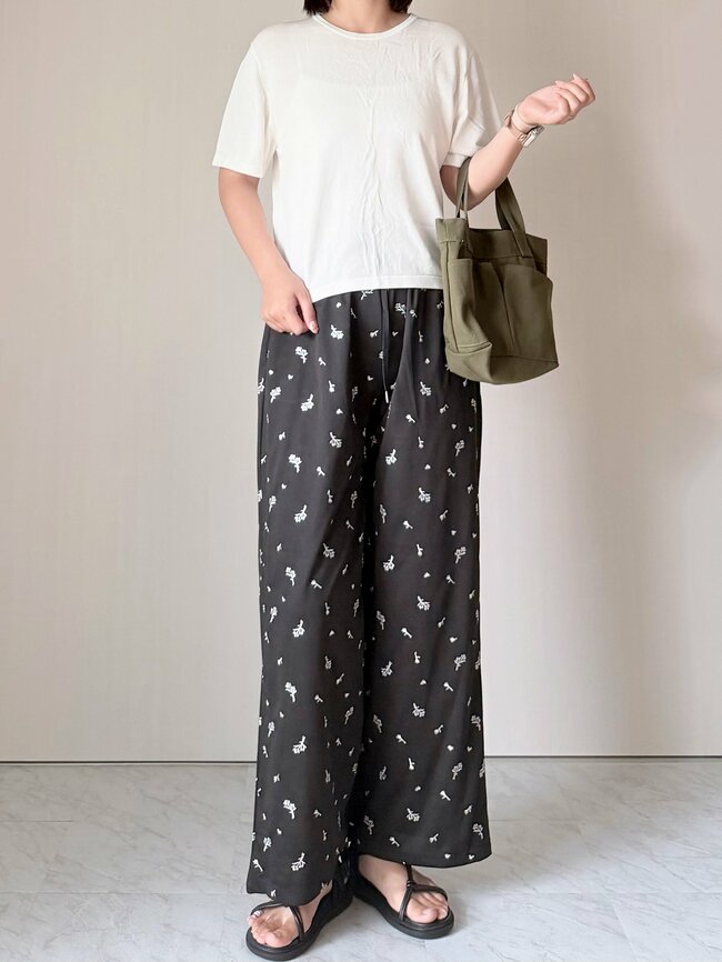 【しまむら】ジャージみたいで楽ちん！1639円の「高見えワイドパンツ」脚長効果もバツグンです！《購入レビュー》