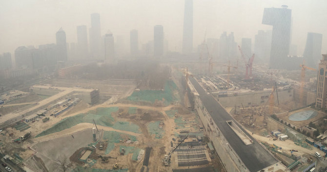 中国の石炭消費、空気と電力業界「浄化」が決め手