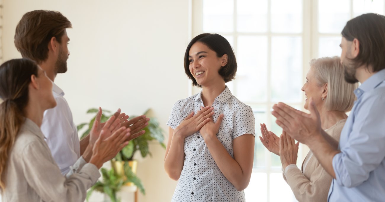 「褒められたとき」に何と返す?コミュ力の高い、好かれる人の答え