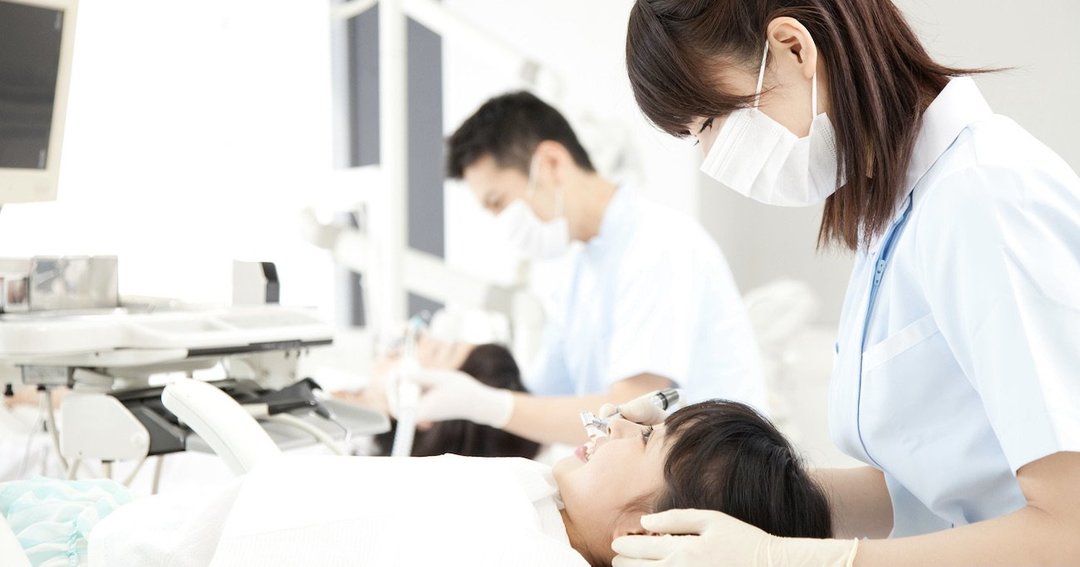 コロナ禍でも歯医者に行くべき理由、歯周病で死亡リスク8.8倍差の調査結果