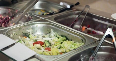 40代タイミーおじさんが学生食堂で会ったパートおばさまの「食洗機テク」にシビれる…！