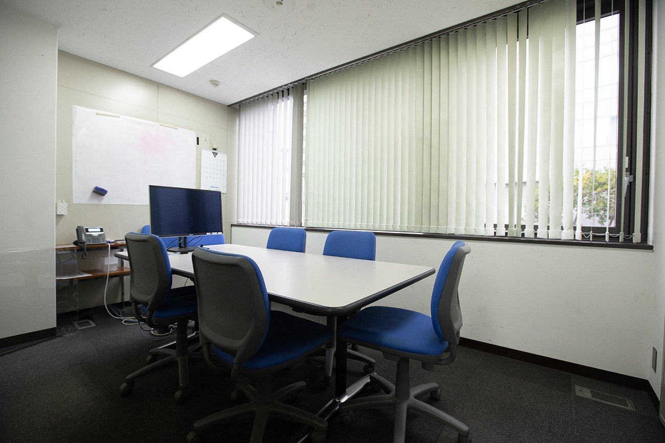 打ち合わせ199回、トライアル3年3カ月。老舗専門商社・稲畑産業の新本社が「社員に愛されるオフィス」になった理由