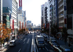 都の“外圧”利用策も効果薄く<br />進まないマンションの耐震化