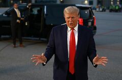 トランプ氏の言論の自由、裁判手続きで問題にも