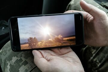 ウクライナの反撃、西側兵器で形勢逆転は可能か