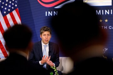 アルトマン氏、AIの制御を失うリスクを警告