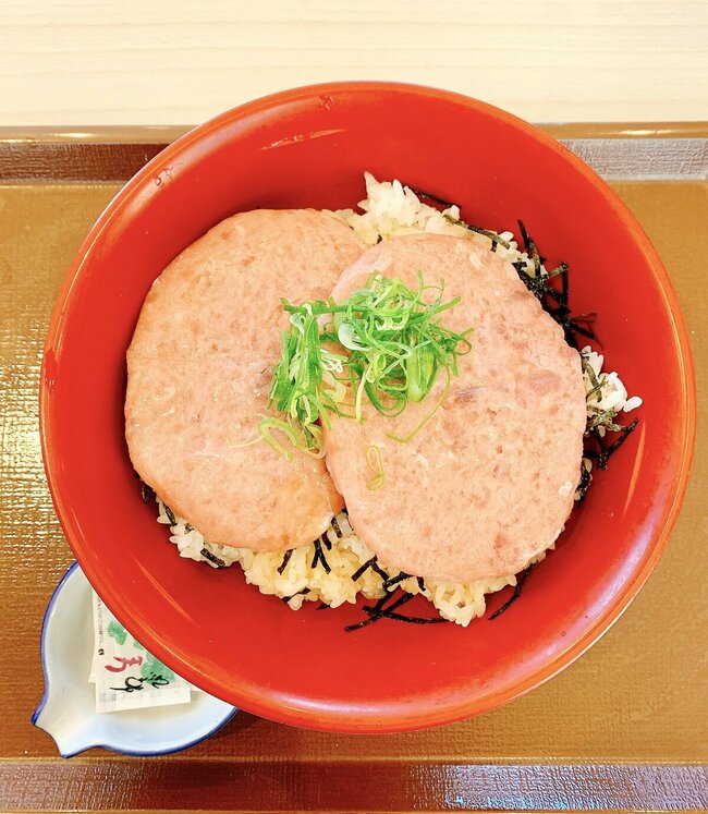 「毎日これでもいい」「一番好きなやつ」ほっともっとの“やみつき限定メニュー”お肉たっぷりで食べ応えバツグン！「通年メニューにしてくれん？」