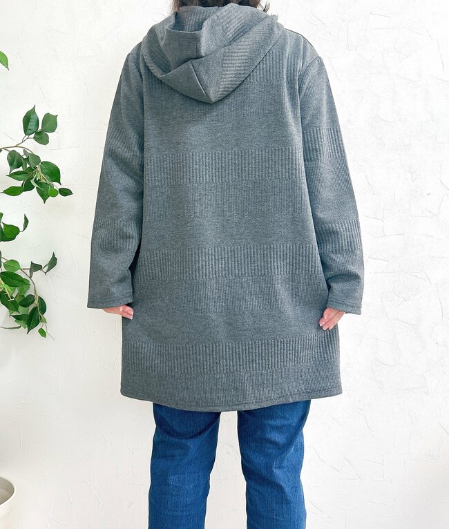 お尻までまるっと隠せる！しまむらの「1969円カーディガン」サッと羽織るだけでオシャレだし、ぽっこりお腹も目立ちにくい！