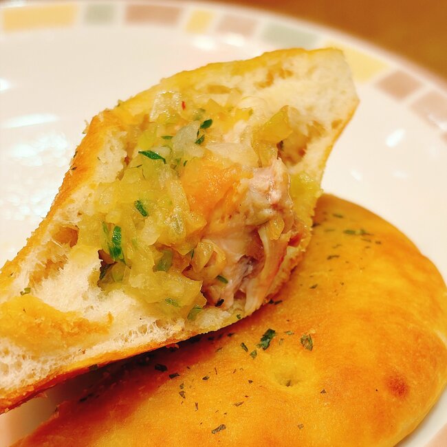 「安すぎてこわい」「500円なの本当にバグ」サイゼリヤの“コスパ抜群メニュー”お肉が分厚くてウマすぎる！「企業努力の賜物」