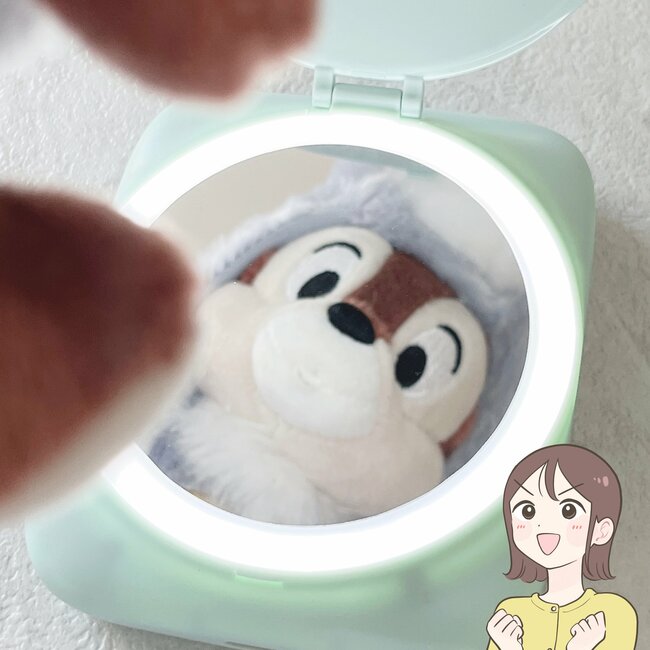 考えた人、天才すぎない?3COINSの“LEDミラーがついたモバイルバッテリー”メイク直しができて便利すぎる!「見た目も可愛い」「すごく良いです」