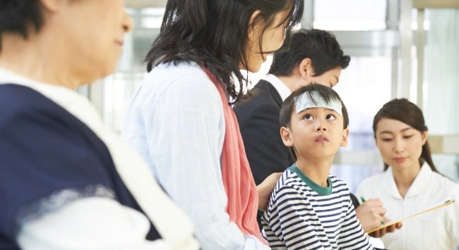 いいことずくめの新型コロナ「指定感染症解除」に、厚労省が後ろ向きなワケ
