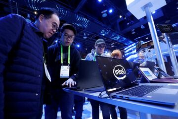 インテル、スマホ向け5Gモデム撤退はアップルの和解が理由＝CEO