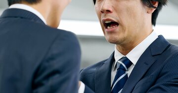 「励ましたらキレられた…!」 職場の“攻撃的な反応をする人”をうまくかわす関わり方 【心理学博士が教える】