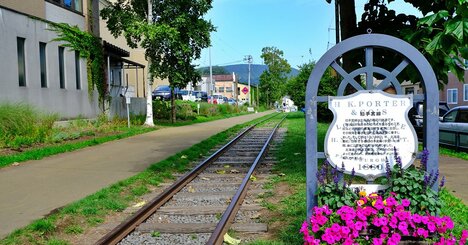 迫力ハンパない…本物のレールや枕木が残る「廃線ランキング1位」の凄すぎる魅力