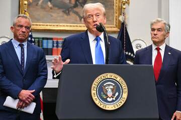 トランプ氏、妊婦にタイレノール服用しないよう警告