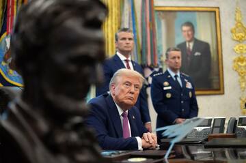 トランプ氏、米軍幹部の緊急会合に出席へ