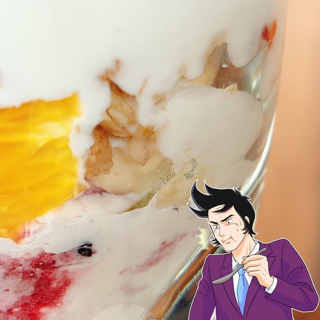 「フルーツだらけで最高」「ボリュームも満点」ロイヤルホストの“てんこ盛りパフェ”が贅沢すぎる!「美味しい!大きい!お腹いっぱい!」