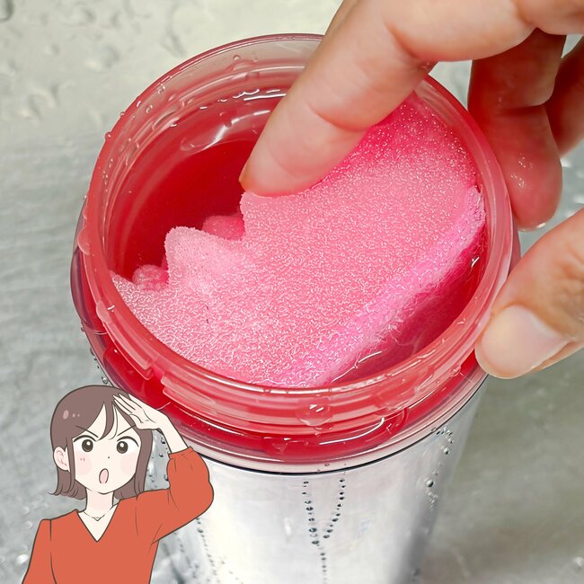 「可愛すぎる〜！」「やっぱ買っちゃう」スタバの“きらきら輝くボトル”桜の花だらけでテンション上がる！「めっちゃ可愛いくてお気に入り」