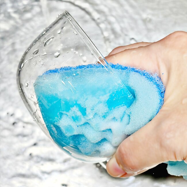 家族全員ぶん買い足したい…!無印良品の“カフェみたいな食器”使いやすくて天才すぎる!「探し求めていた理想のカップ」「毎日使ってます!」《購入レビュー》