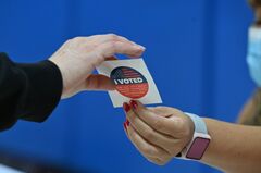 バイデン氏の中間選挙巡る発言、非難浴びる