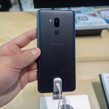 ハイスペックなAndroid One2機種を発表したLG