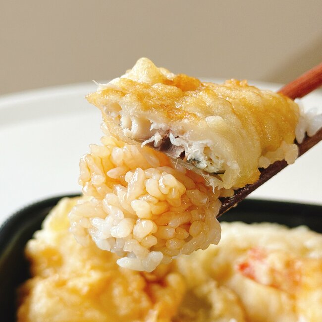 「お腹いっぱいです」「最高に幸せ」ほっともっとの“てんこ盛り弁当”具が多すぎてごはんが見えないよ…!