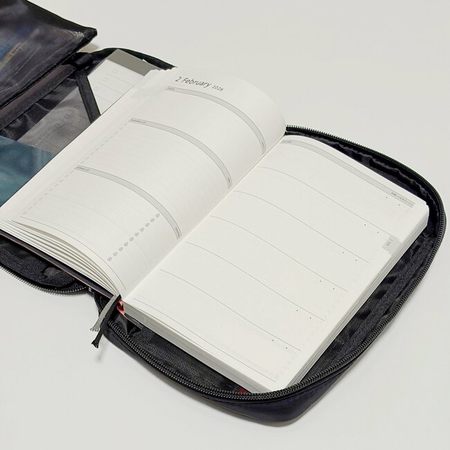 お薬や診察券がまるっと入る!無印良品の“たっぷり入る仕分けポーチ”が天才すぎる!「想像以上にかなり入る」「スッキリまとめられてなくし物ゼロ!」