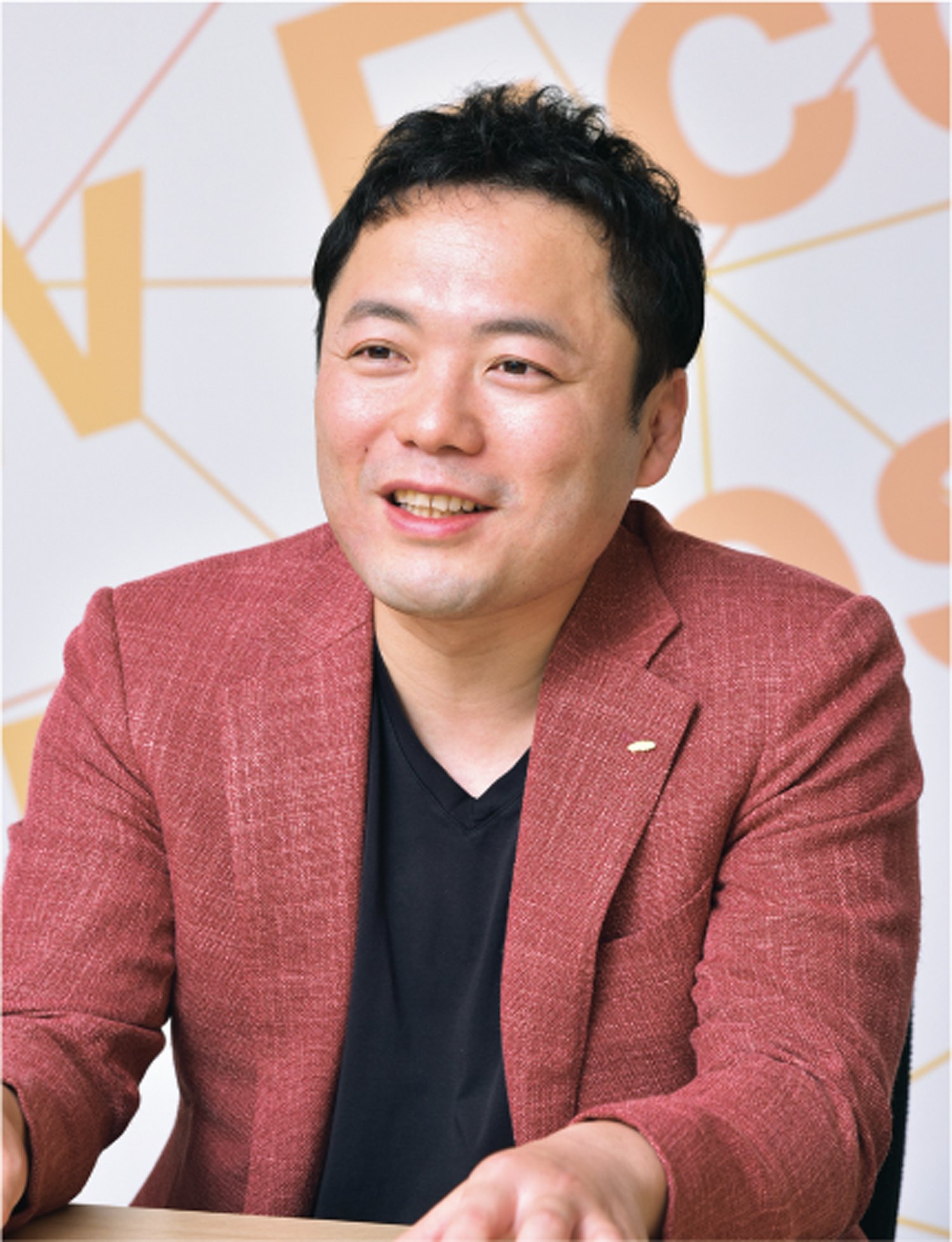 起業家や経営者向けの指南書『経営中毒』の著作もある徳谷智史氏