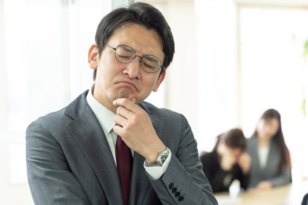 『「よそ者リーダー」の教科書』著者の吉野哲氏によるリーダーの人材洞察力を曇らせる「ある情報」とは