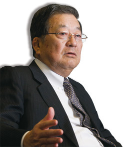 新日鐵住金会長兼CEO 宗岡正二<br />海外での高炉建設については<br />為替レートだけで決まらない