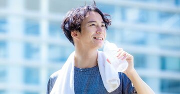 運動後の「スポーツドリンク一気飲み」こんなに危険な行為だった!【医師が警鐘】