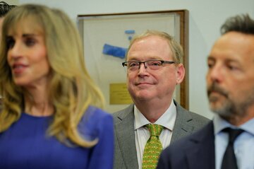 トランプ政権、次期FRB議長候補の面接中止