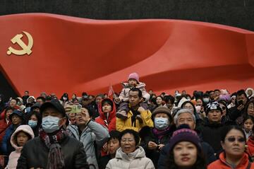 中国の「ドケチ」予算、経済成長と消費者に痛み暗示