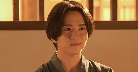 板垣李光人の「台本になかったセリフ」が最高！シーンの格が上がったワケ〈ばけばけ第113回〉