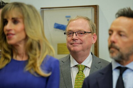 トランプ政権、次期FRB議長候補の面接中止