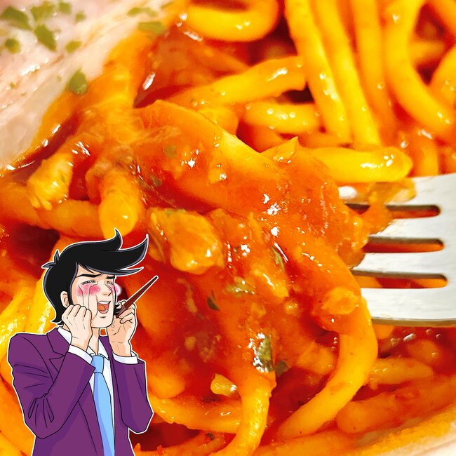 「ボリュームあるのにお得」「夫のお気に入り」ファミマの“500g超え特盛パスタ”でお腹はち切れそう…！「ガーリック効きすぎや」