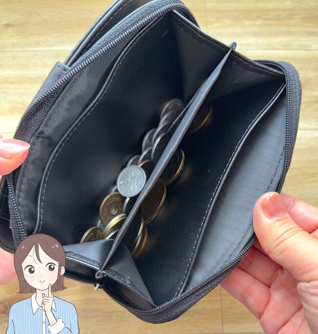【しまむら】レシートや病院の明細書がすっぽり入って便利！979円の「ポケットたくさん財布」お会計がスムーズになって嬉しい！《購入レビュー》