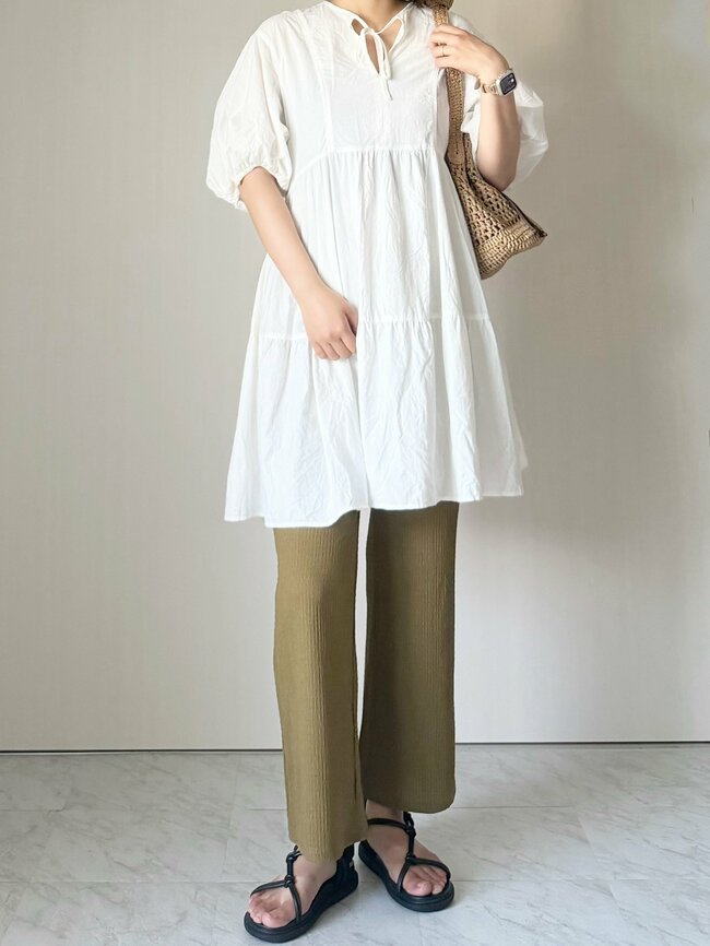 【しまむら】しめつけ感ゼロで楽ちん！1089円の「ビヨーンと伸びるパンツ」脚がすらっと見えて最高《購入レビュー》
