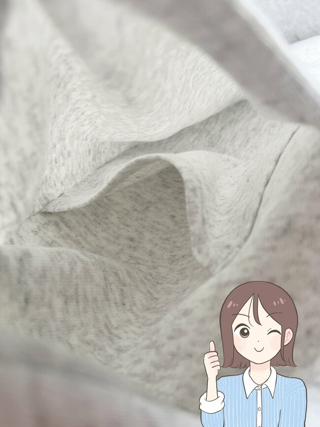 「冬の夜の外歩きでも寒くない」GUの“おしゃれスウェット”シルエットが綺麗だし、肉厚でとっても暖かい！「部屋着と普段着、両方いける」「体型をひろわず着心地も最高」