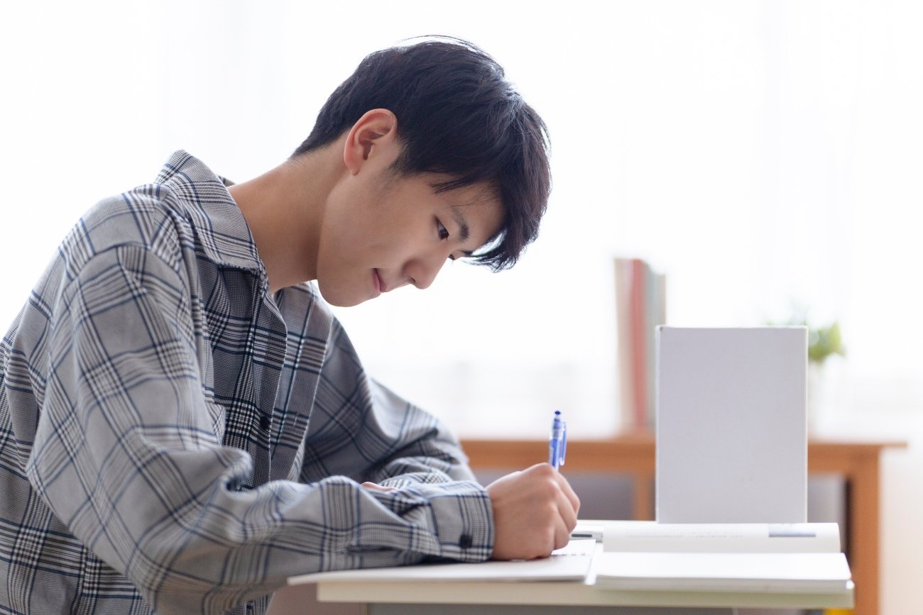 【最強の暗記法】一度覚えたら忘れない「超すごい仕組み」とは？