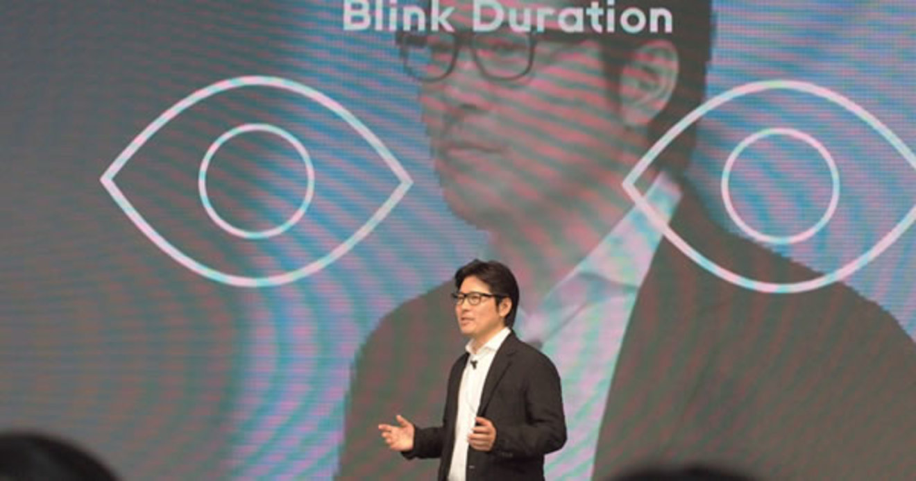ウェアラブルデバイス Jins Meme のかけ心地のよさに未来を見る デジタルな日常 を生きる ダイヤモンド オンライン