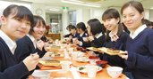 全寮制の中高一貫校システムで医学部・歯学部への圧倒的な進学実績を誇る