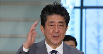 安倍晋三と山本太郎はよく似ている?2人が影響されたある経済学者とは