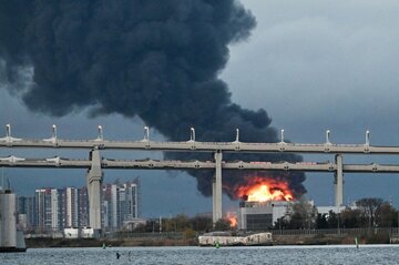 ウクライナ、米の圧力でロシア製油所攻撃を停止