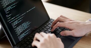 「コードが書けないエンジニア」が続出？AI時代の仕事の常識はどう変わるか