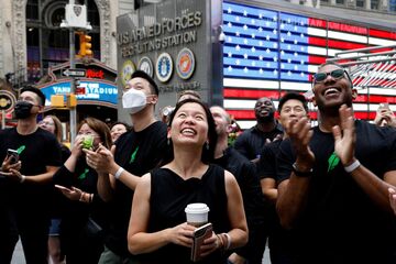 米ロビンフッド、熱狂と暗転の2年