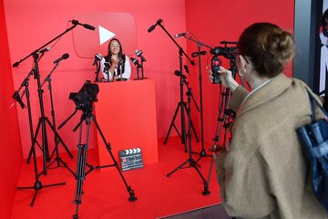 ユーチューブ、オーディオブック事業に参入へ