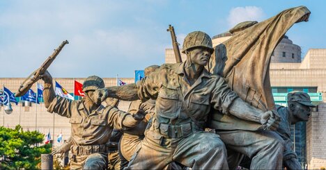 【知られざる朝鮮戦争】なぜ英雄マッカーサーは突然解任されたのか？ トルーマン大統領との決定的対立