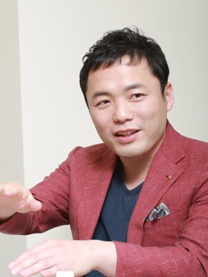 エッグフォワード株式会社代表取締役社長の徳谷智史さん