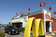 マクドナルド、米国内事務所を一時閉鎖　レイオフ通知へ